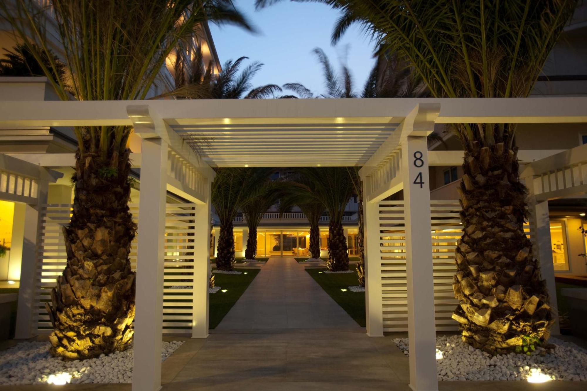 Villa Del Mare Spa Resort Cervia Exteriör bild